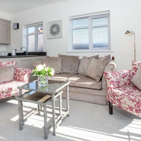 יורק White House Apartments-Free Parking 1 Car Per Apartment מראה חיצוני תמונה