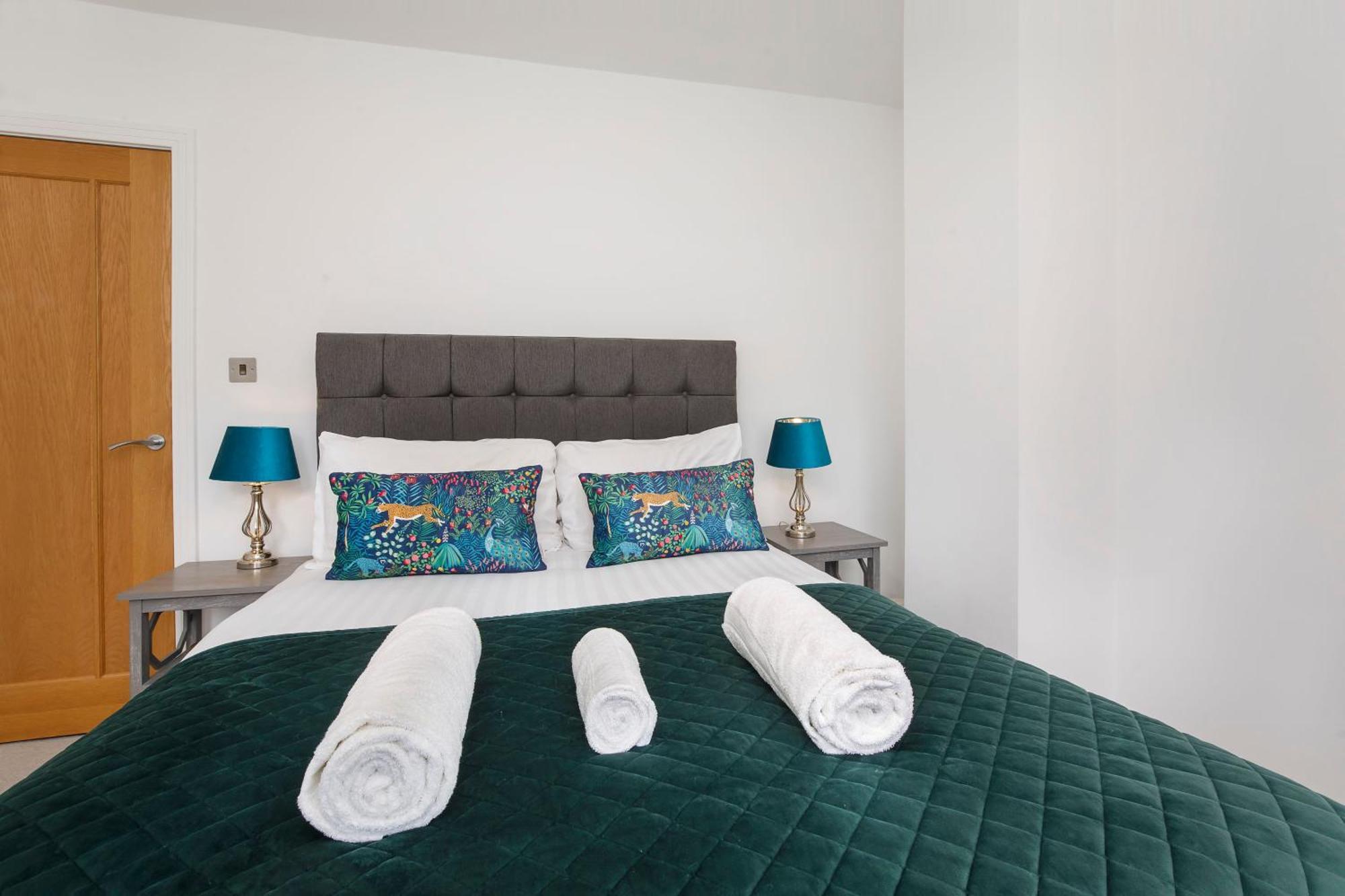 יורק White House Apartments-Free Parking 1 Car Per Apartment מראה חיצוני תמונה